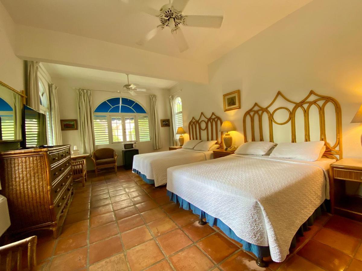 At Wind Chimes Boutique Hotel Сан-Хуан Екстер'єр фото